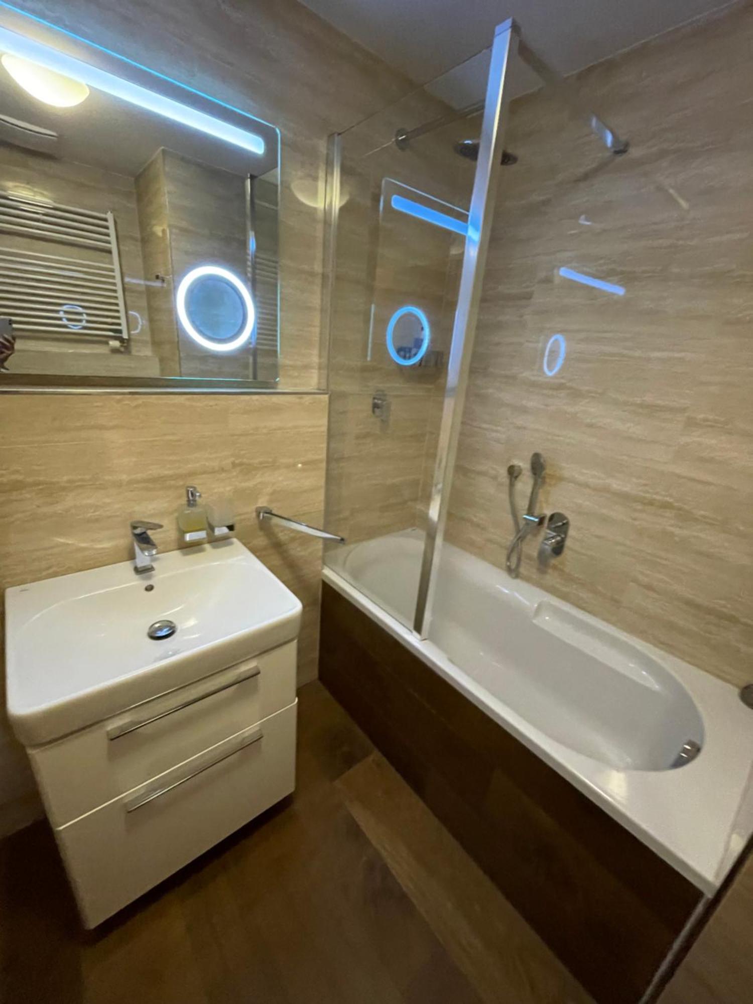Spirit Harrachov Superior Wellness Apartments - Free Wellness, Wifi, Parking, Harrachov Card Phòng bức ảnh